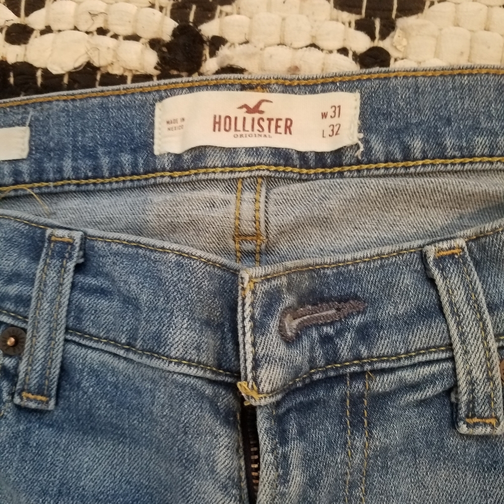 Hollister jeans